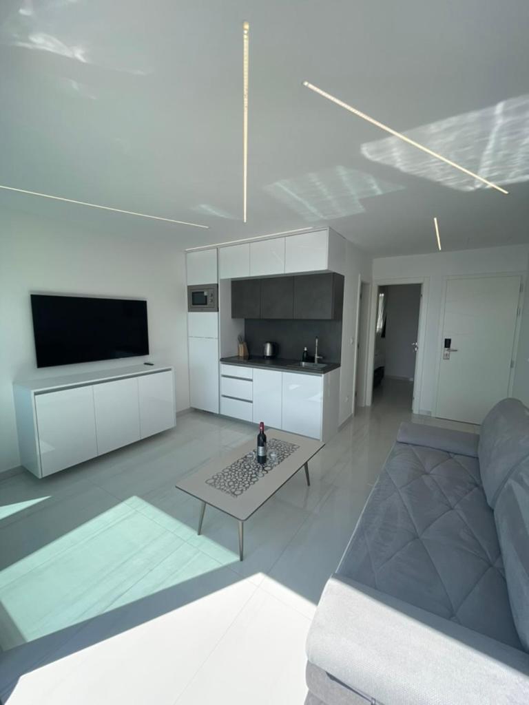Villa San Sebastian-Direct Sea View Baška Exteriér fotografie